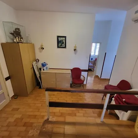 Island Paradise Kukljica