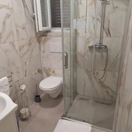 Island Paradise Apartmán Kukljica